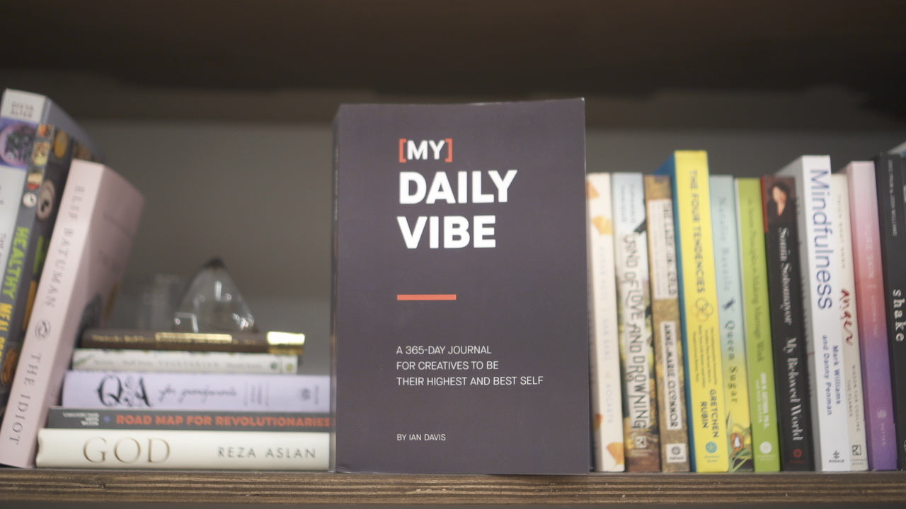 (My) Daily Vibe 365 Journal